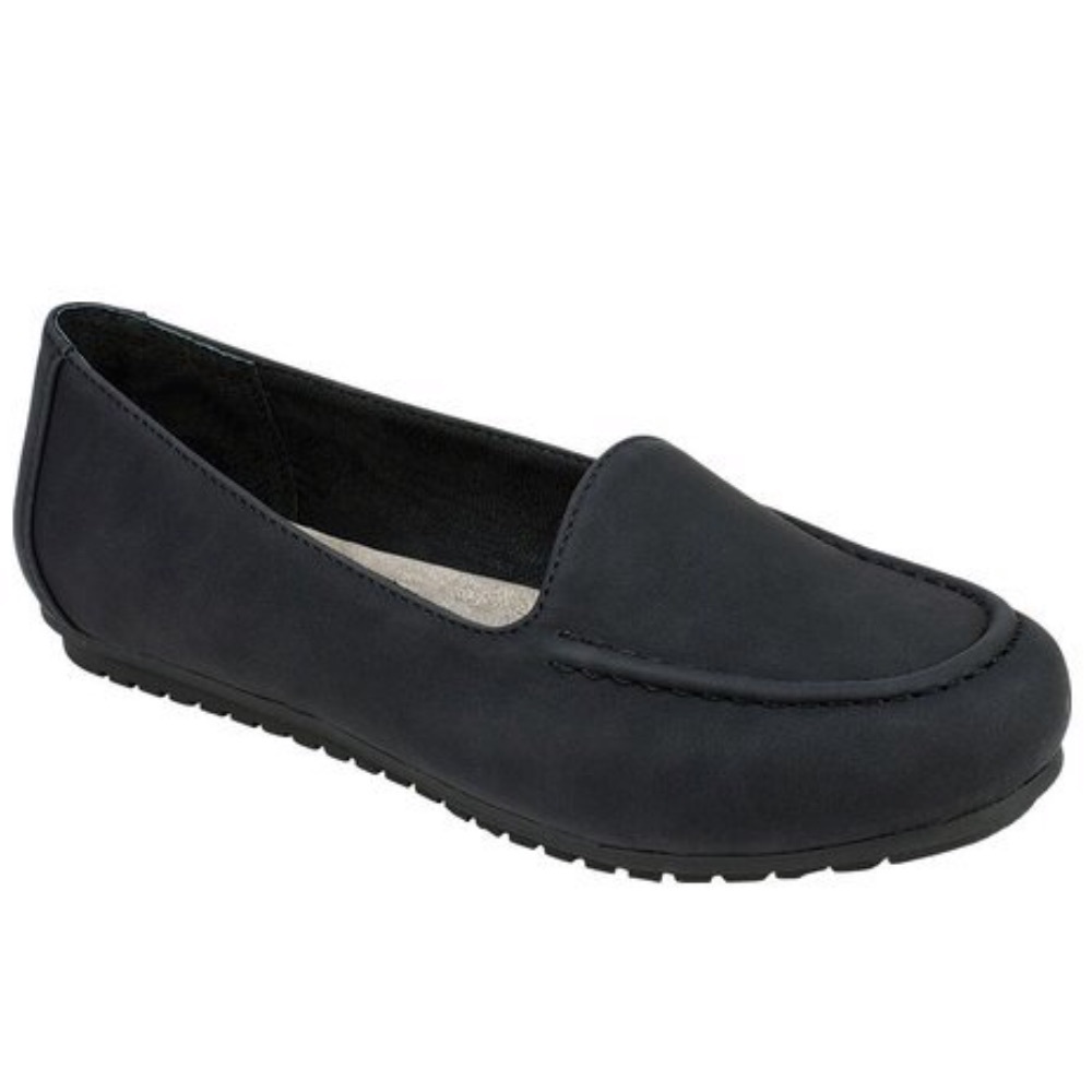 Cliffs by White Mountain Darina Loafer NWOB